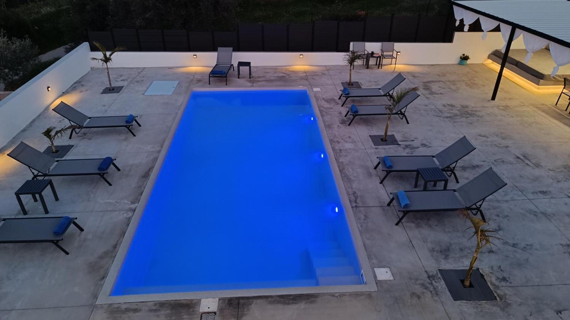 Montis Sea View Heated Pool *