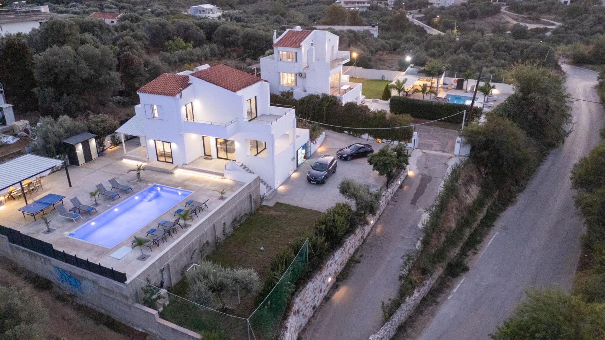 Montis Sea View Heated Pool Villa Daratsos