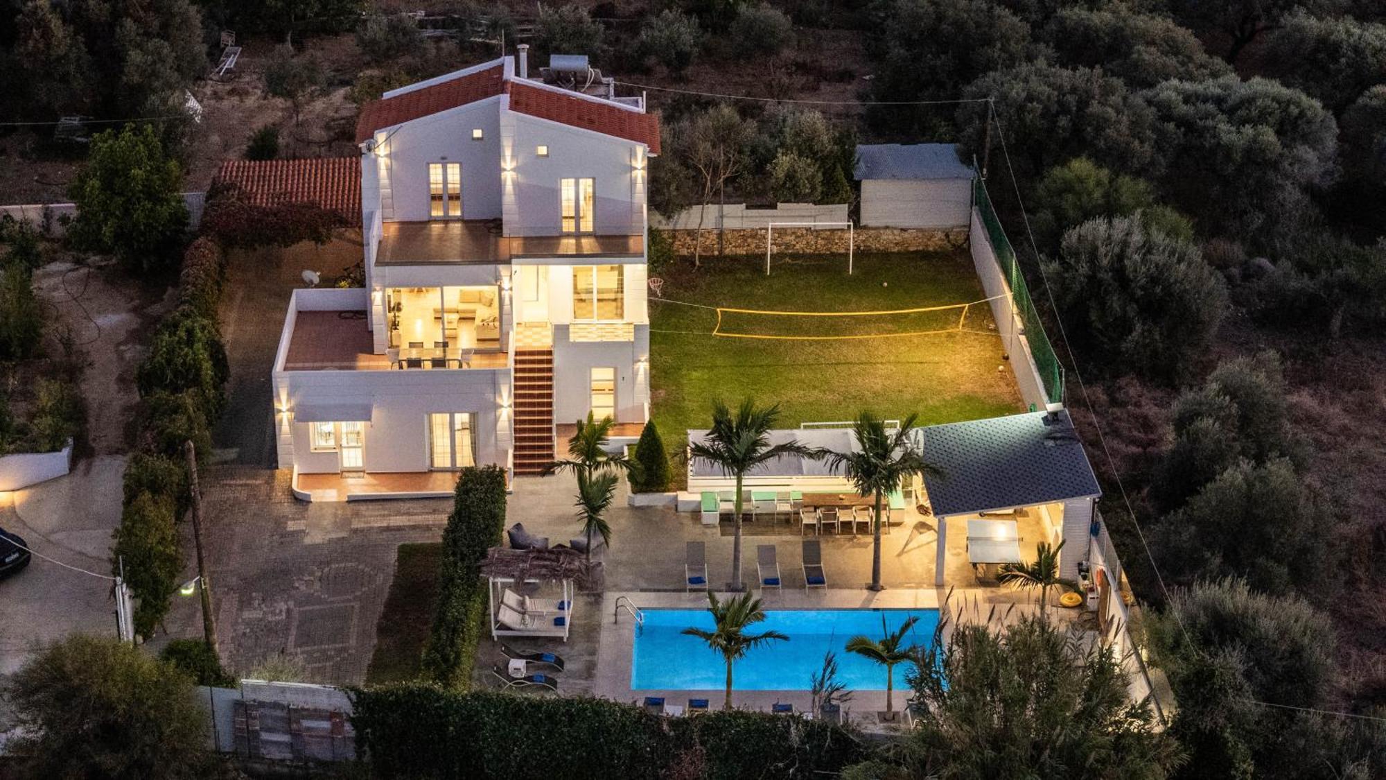 Villa Montis Sea View Heated Pool Daratsos